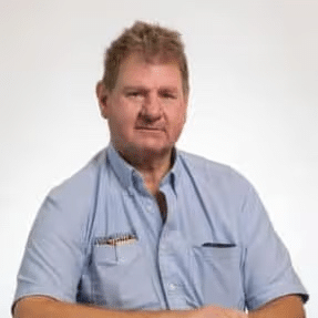 David Blakemore Black Cap Valet Driver